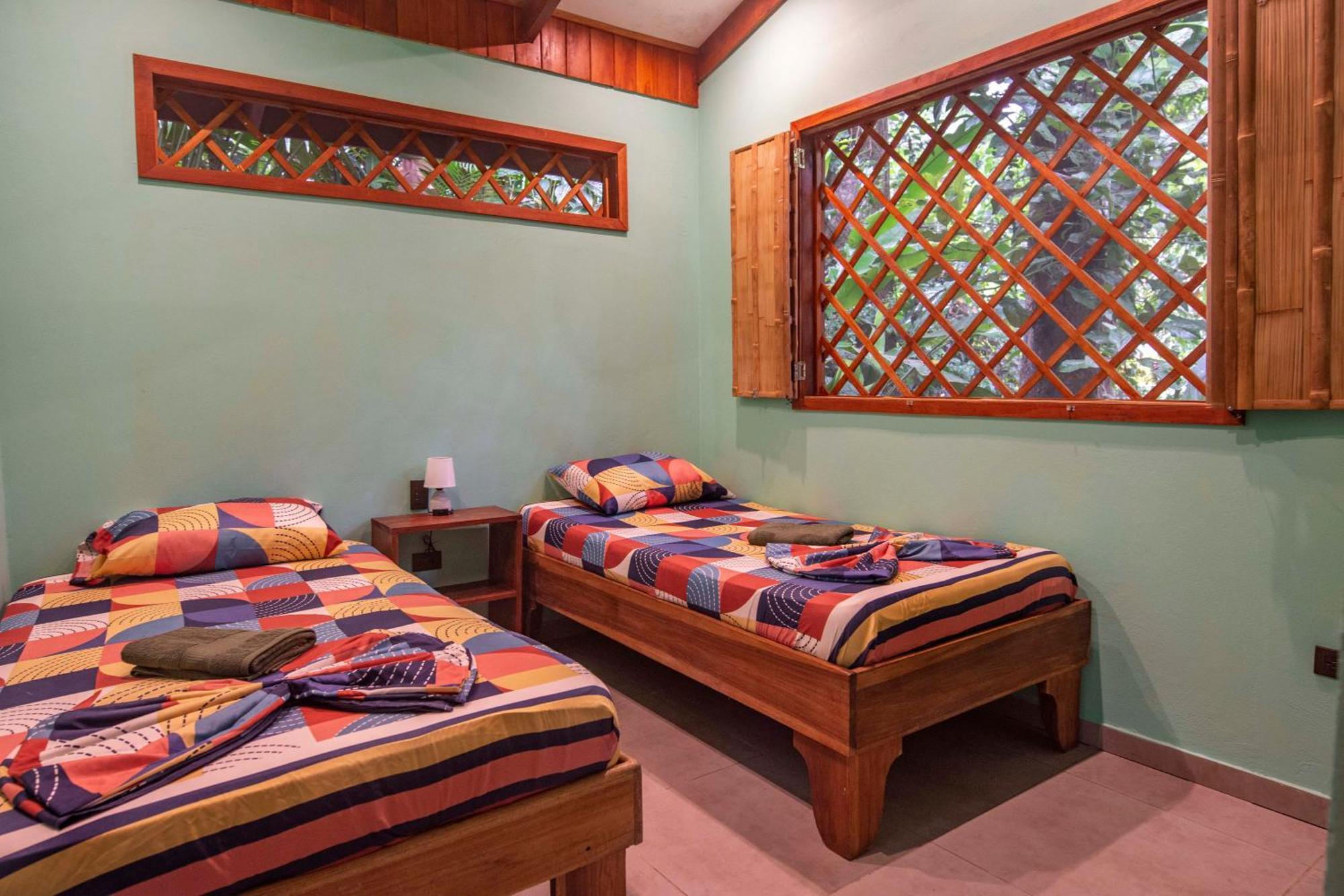 Hotel Casa Merlin Puerto Viejo de Talamanca Room photo